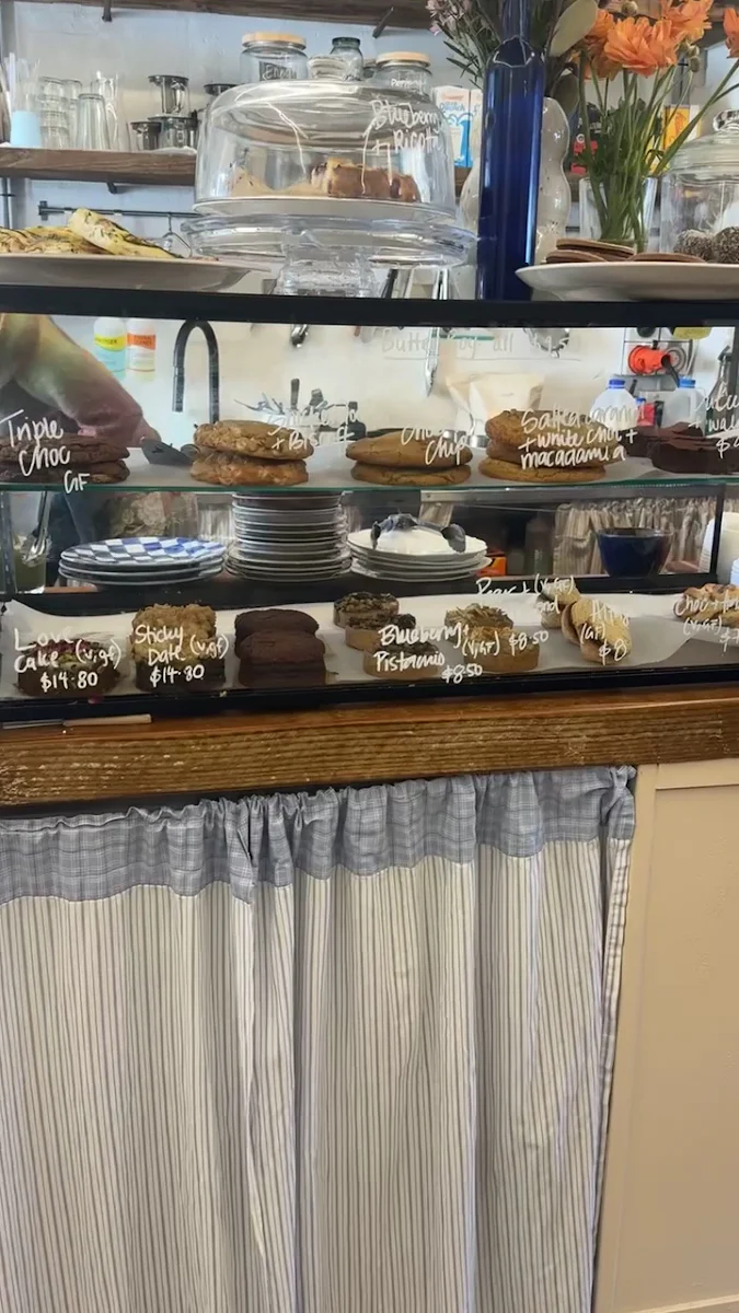 Vibe, Shop Butter Cafe