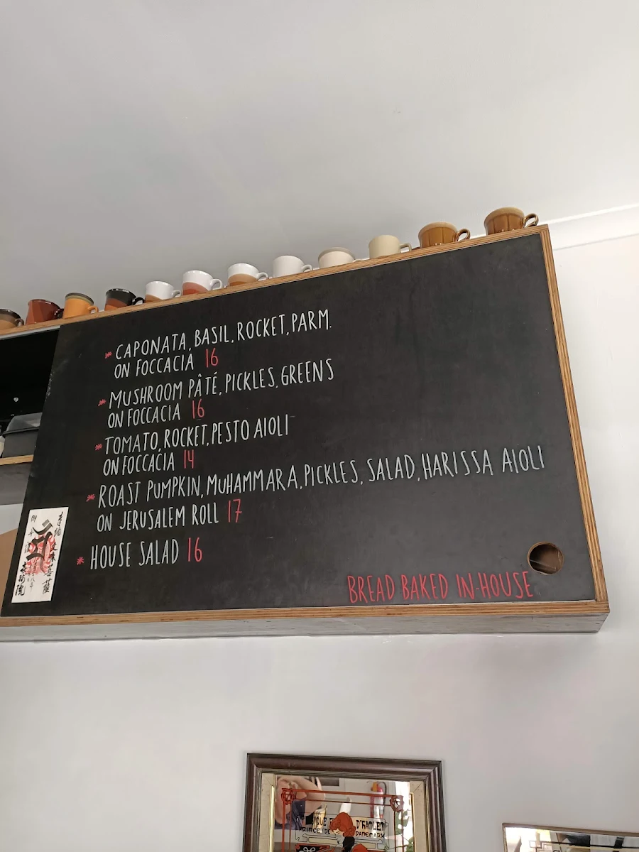 Menu, The Twin