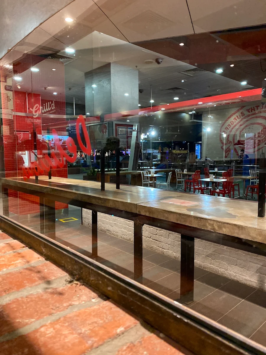 Vibe, Grill'd Burgers - Robina