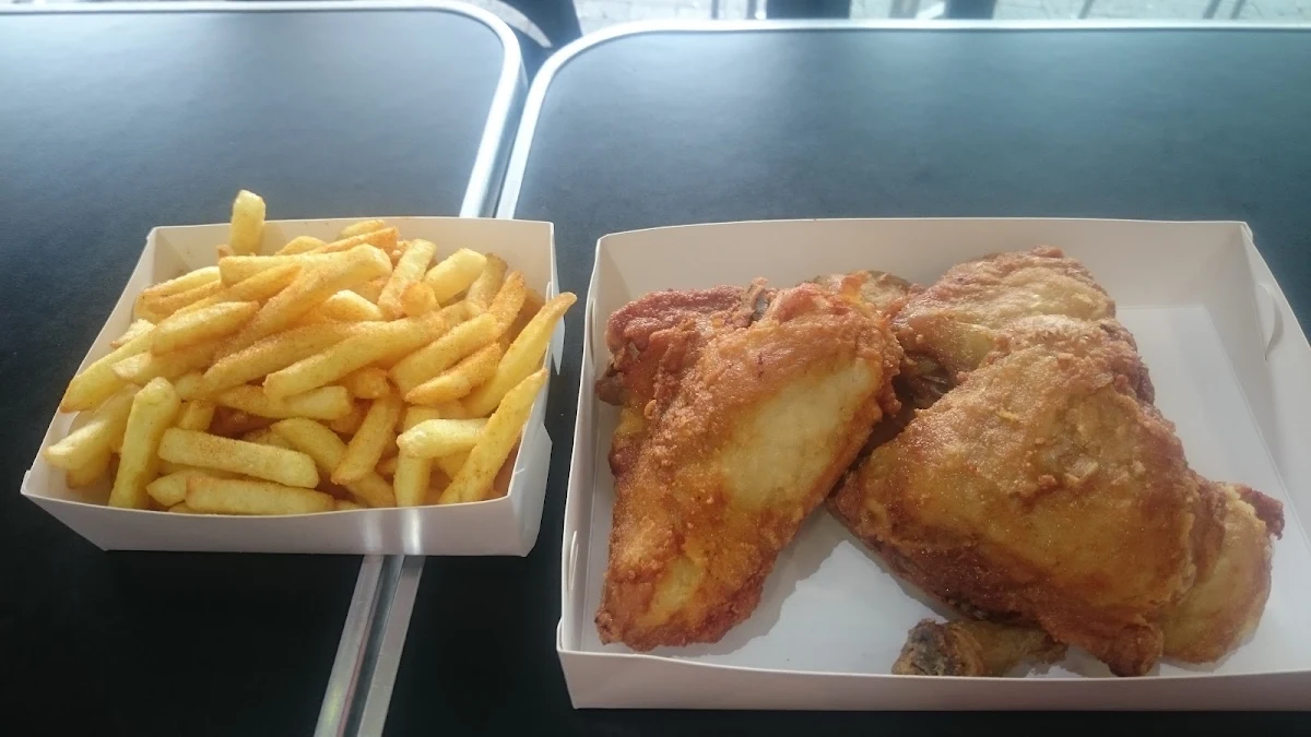 Food & drink, Poulets Chicken Express | Fine Dining Restaurant Katoomba