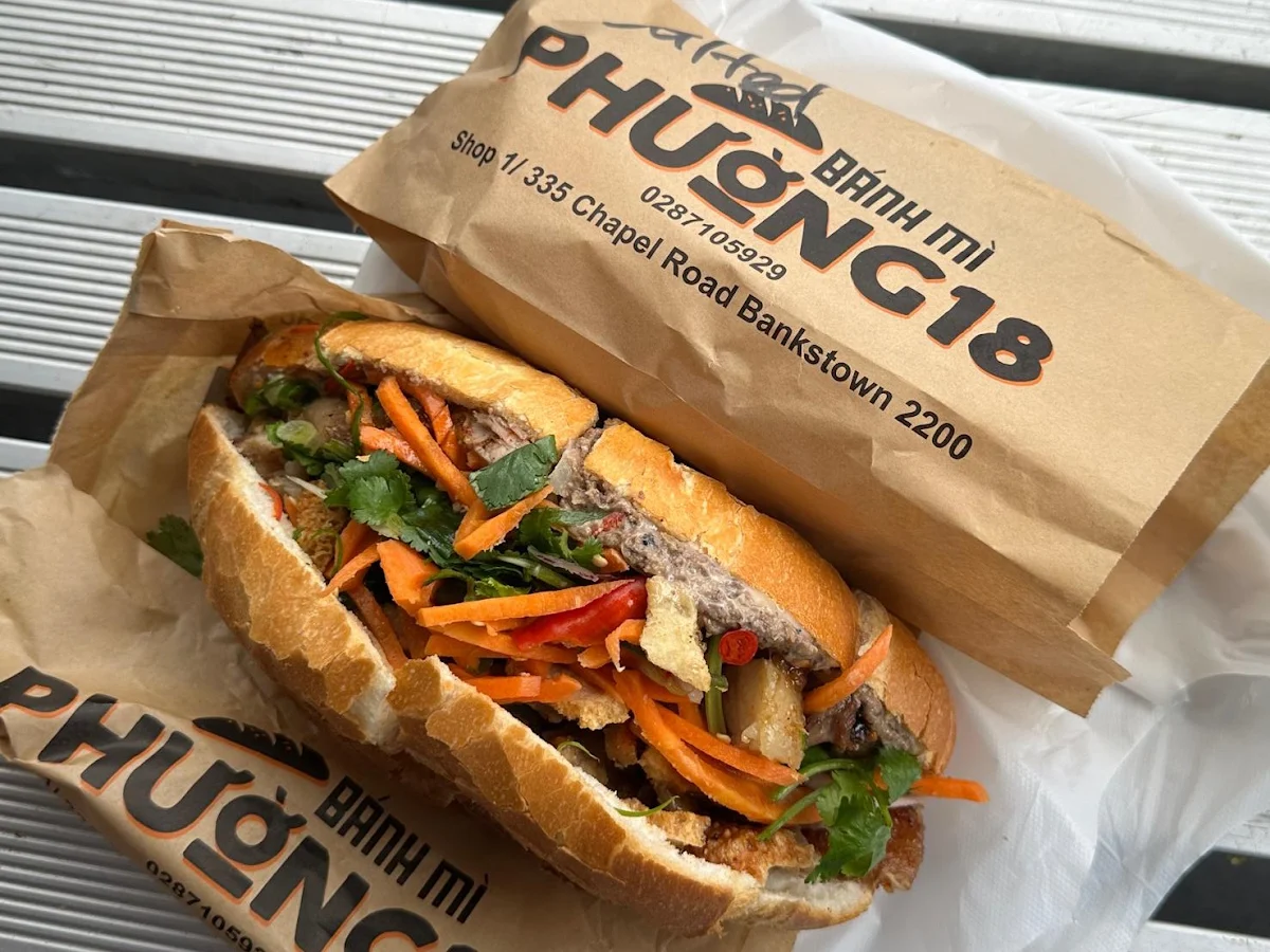 Food & drink, Banh mi Phuong 18