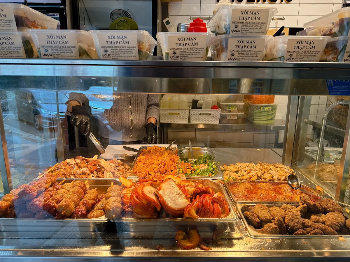 Vibe, Banh mi Phuong 18