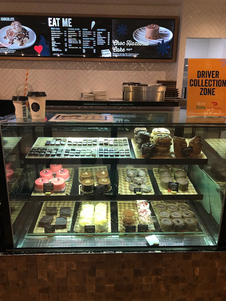 Vibe, Max Brenner - Tuggerah