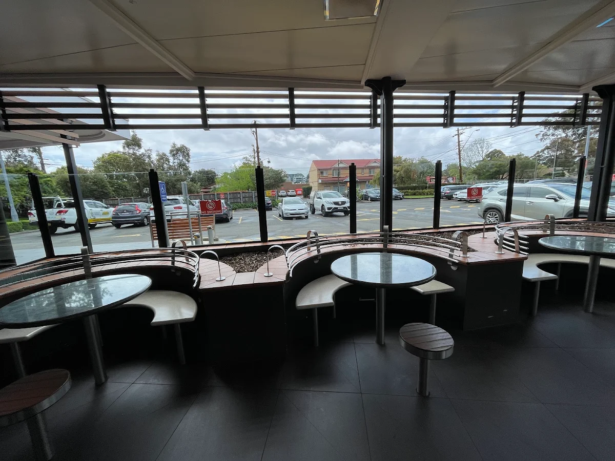 Vibe, Mcdonald's Mount Colah