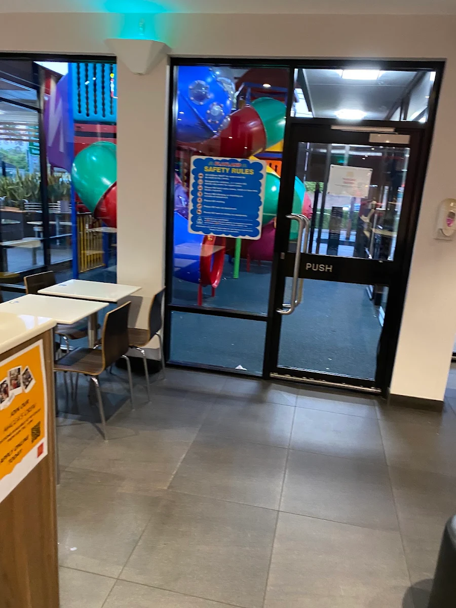 Vibe, Mcdonald's Mount Colah