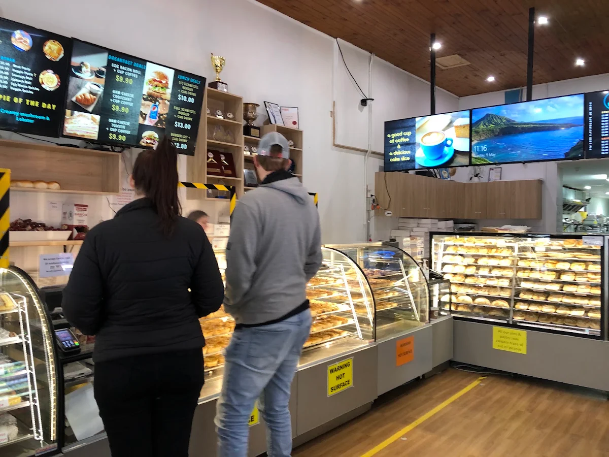 Vibe, Angie's Cafe & Bakeshop