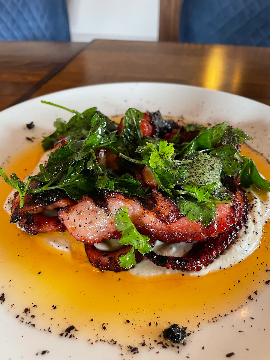 Food & drink, The School House Restaurant