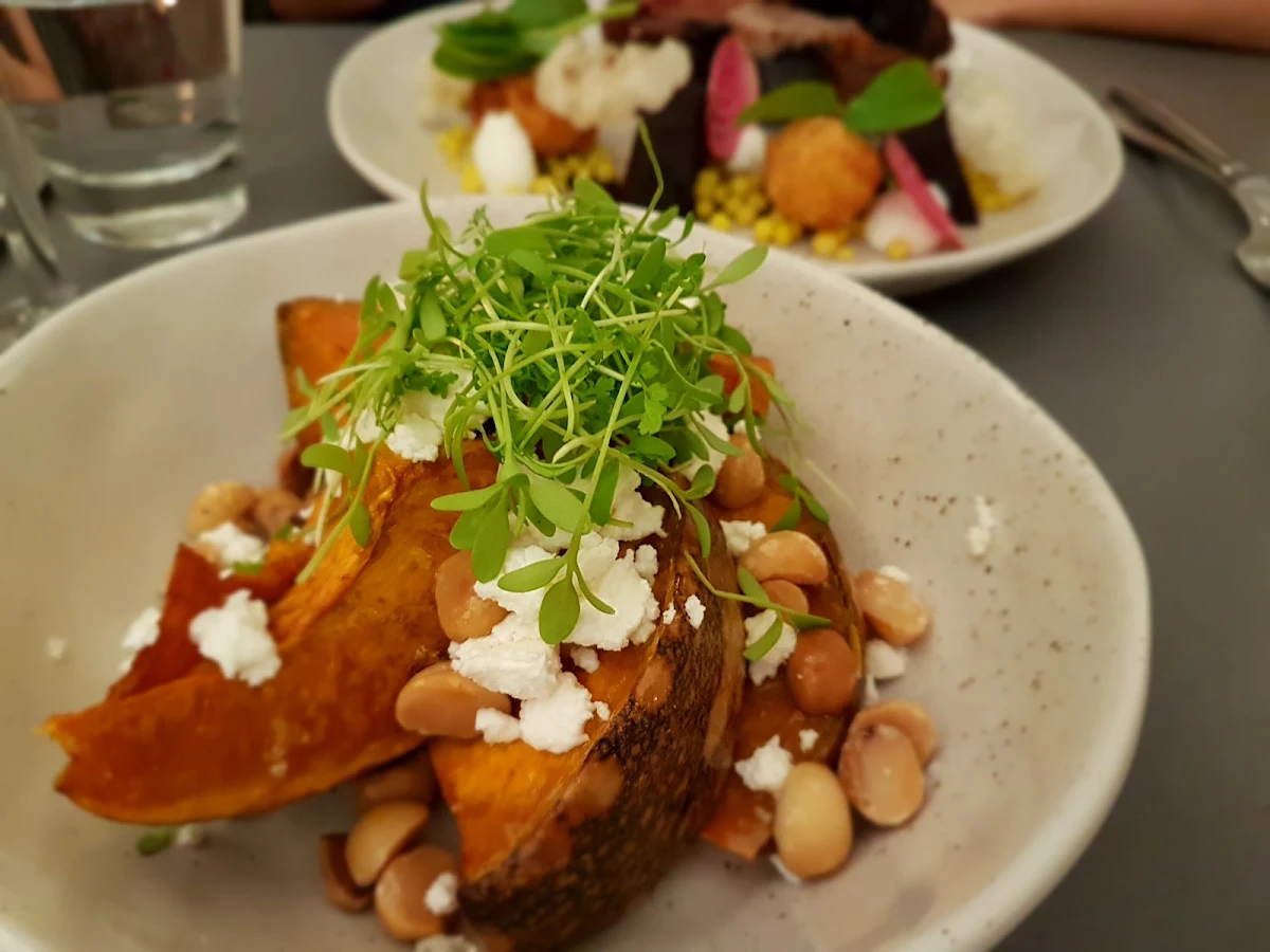 Food & drink, Gip's Restaurant