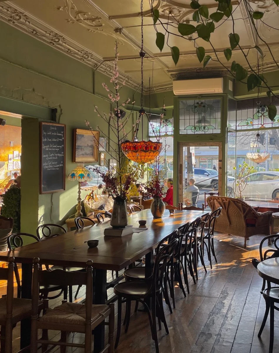 Tin Pot Cafe cover