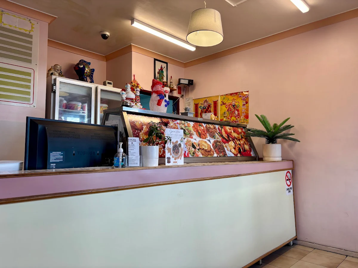 Vibe, Golden Palace Chinese