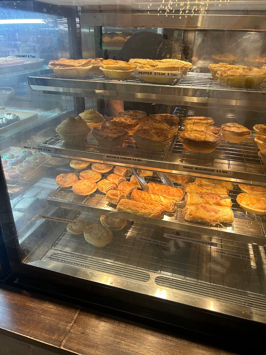 Vibe, Bake N Grill