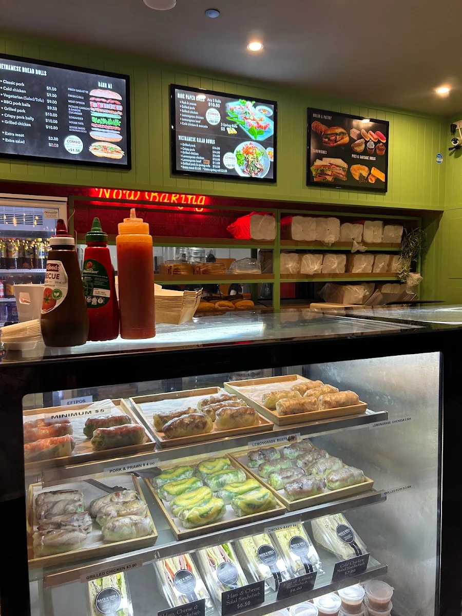 Vibe, Bake N Grill
