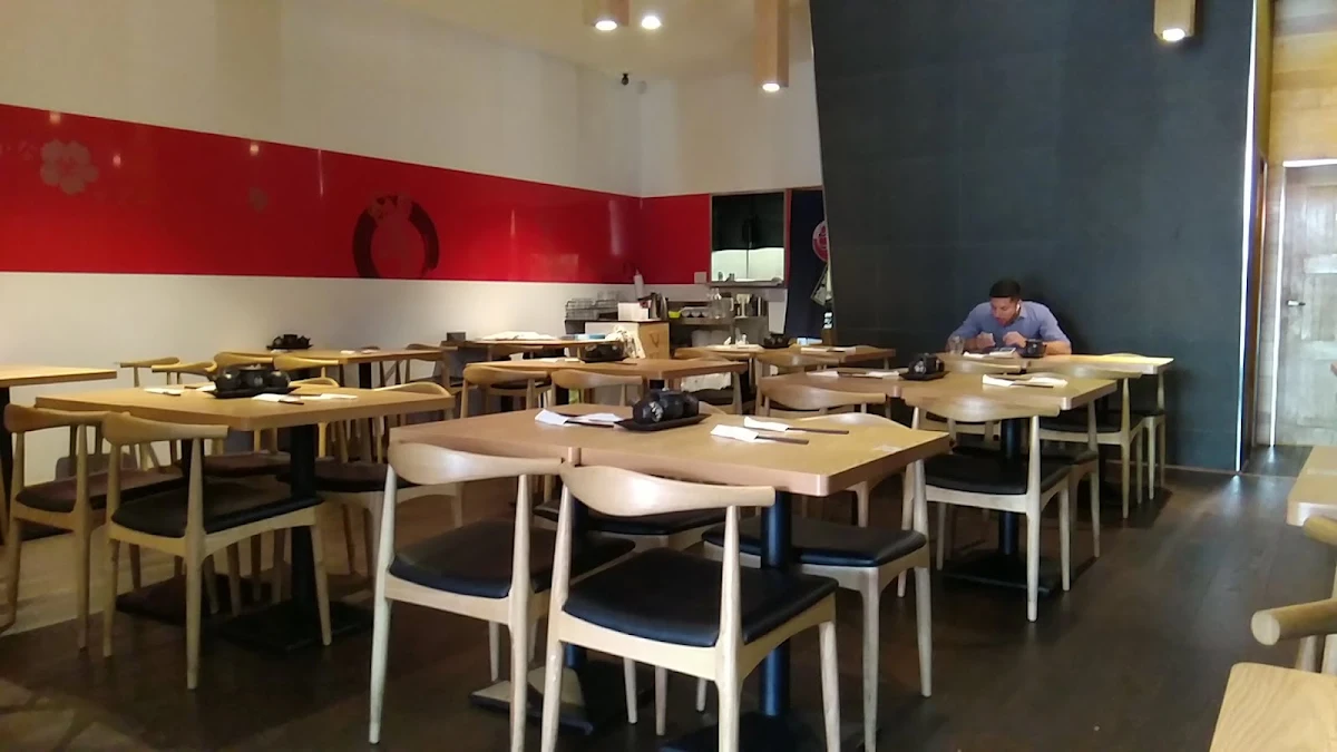 Vibe, JJ Sushi