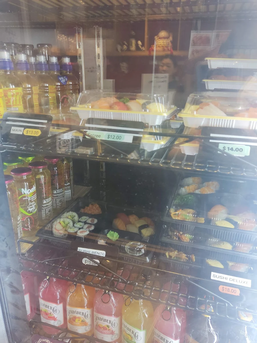 Vibe, JJ Sushi