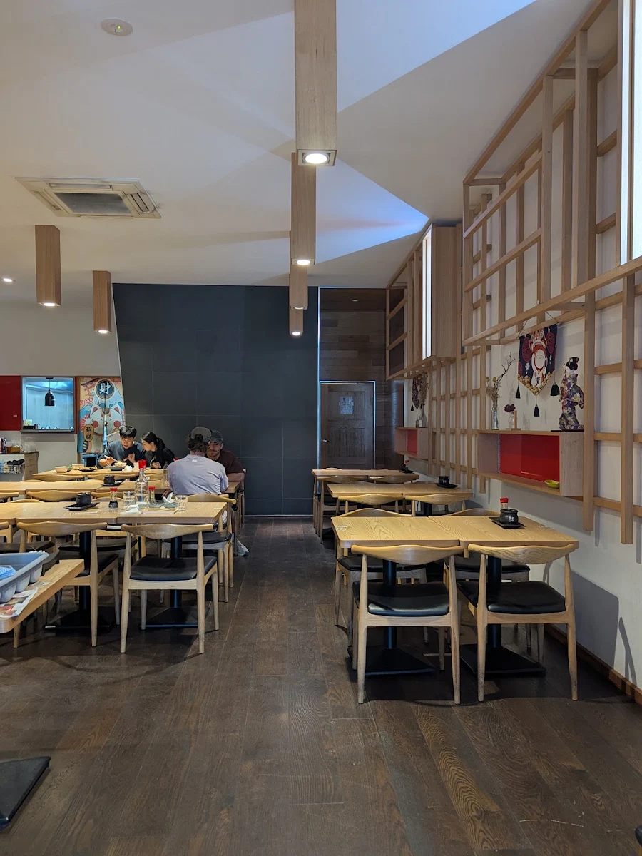 Vibe, JJ Sushi