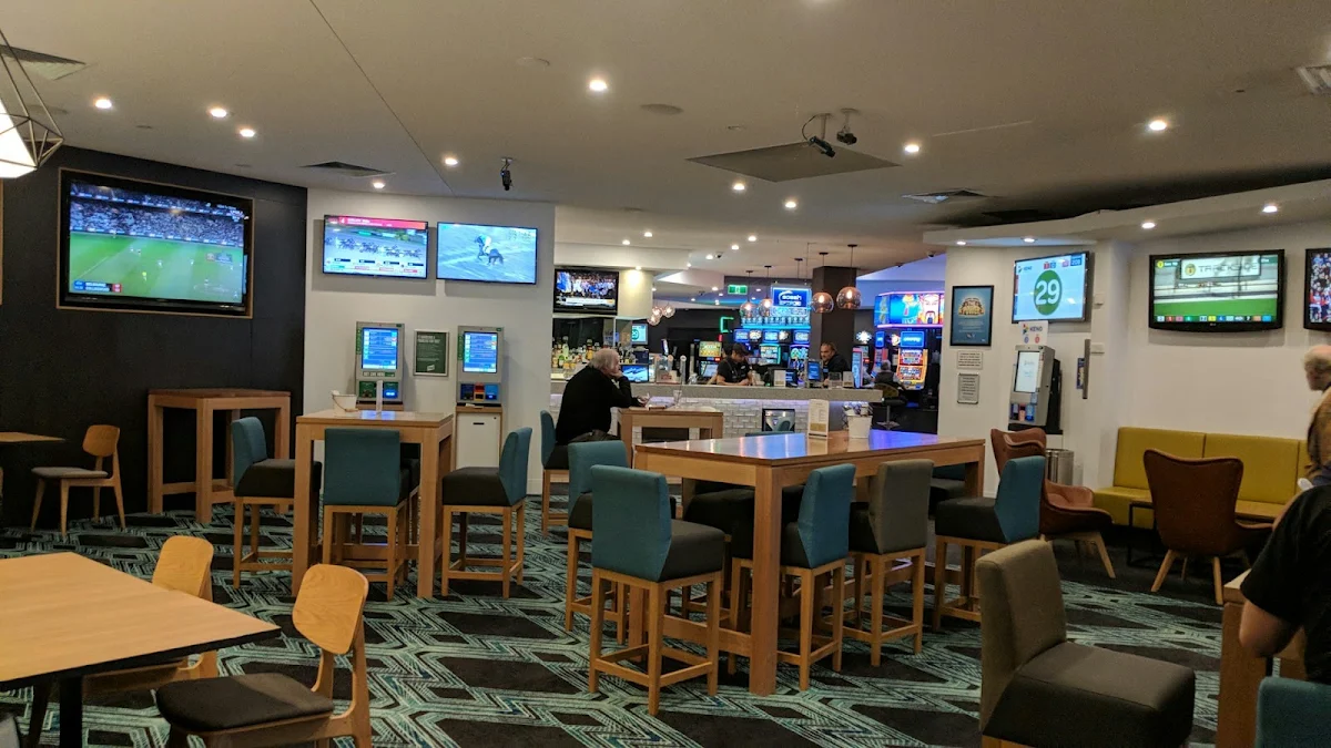 Vibe, The Glasshouse Caulfield