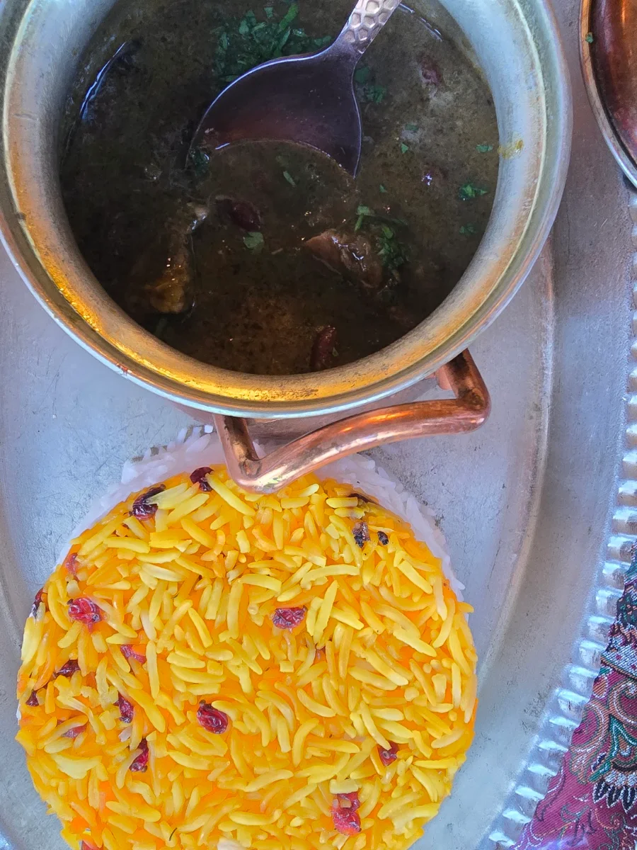 Food & drink, Lezizz Restaurant