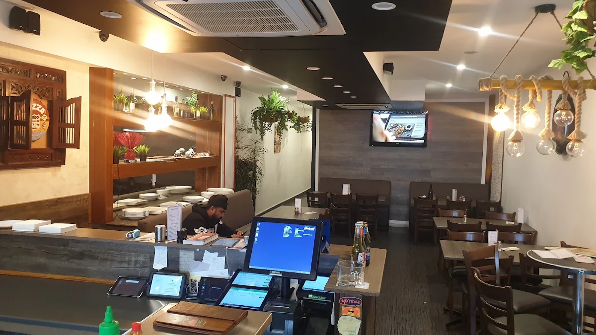 Vibe, Don Antonio restaurant