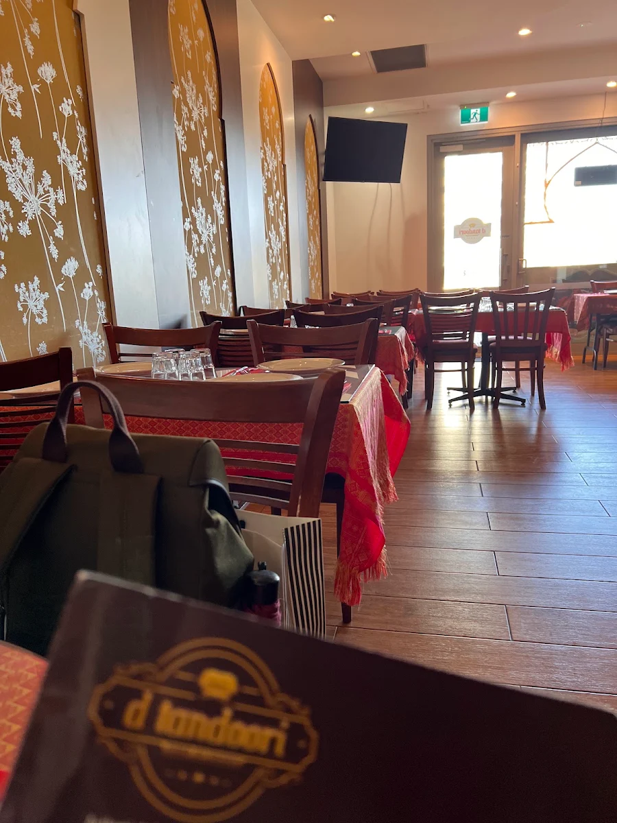 Vibe, D'Tandoori Indian Restaurant