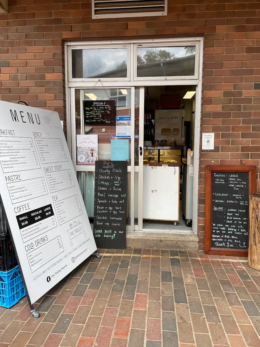 Menu, The Trolley