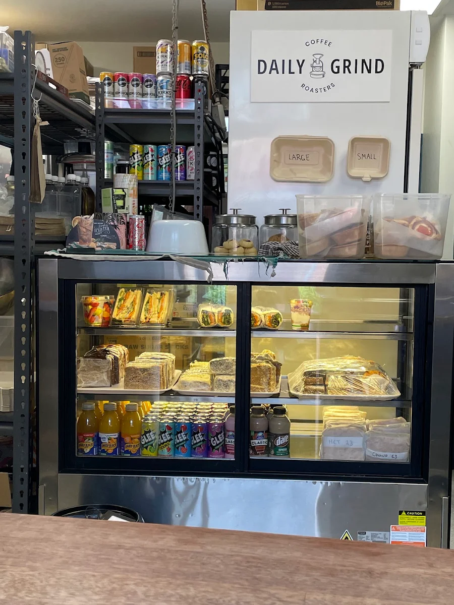 Vibe, The Trolley