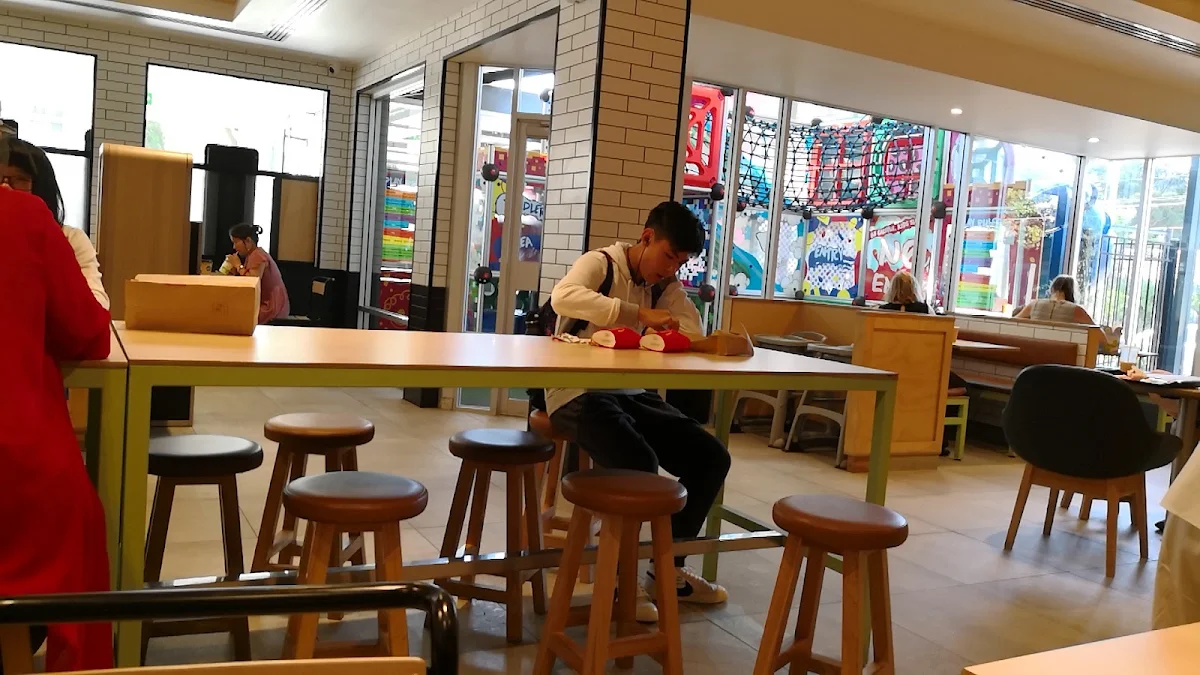 Vibe, McDonald's Kingsford