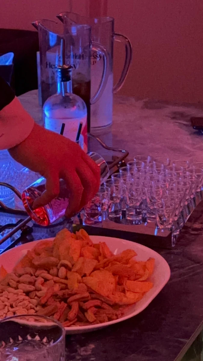 Food & drink, Mazo 128