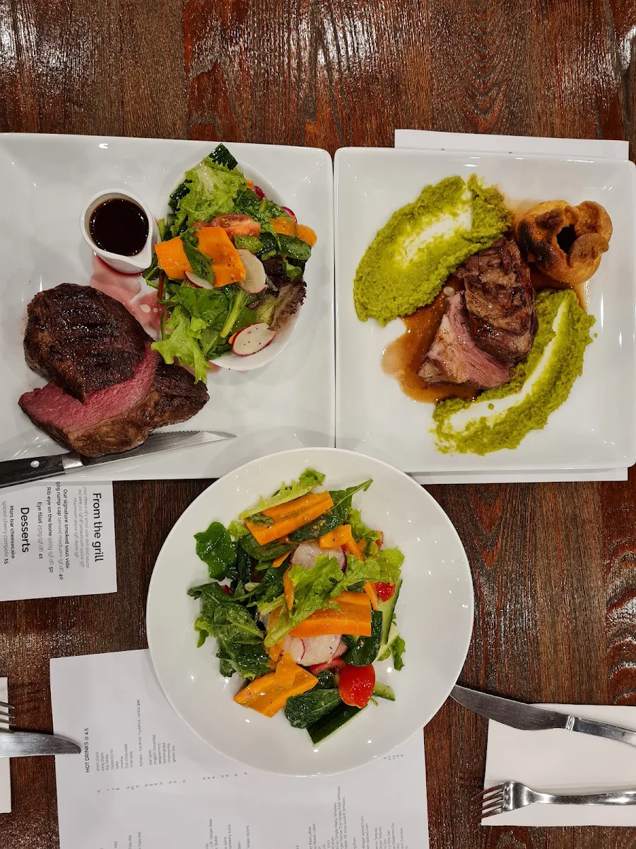 Menu, Maslina Bar and Grill