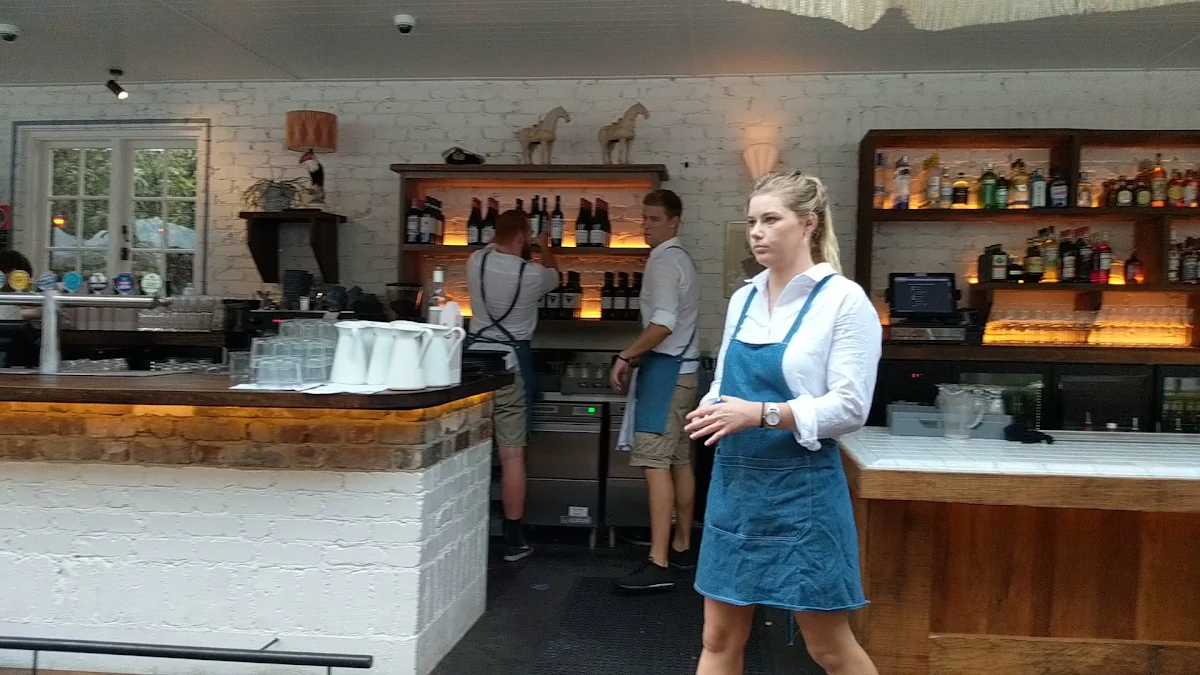 Vibe, The Mona Vale Hotel