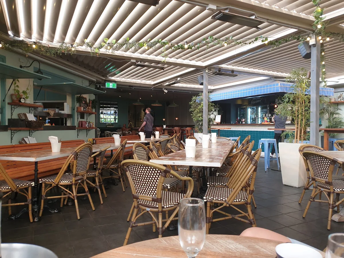 Vibe, Bayview Gladesville