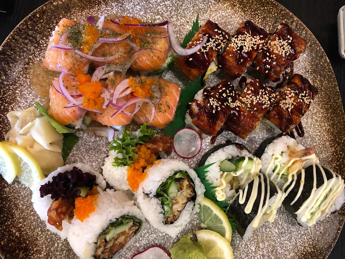 Food & drink, Manmaruya Campsie