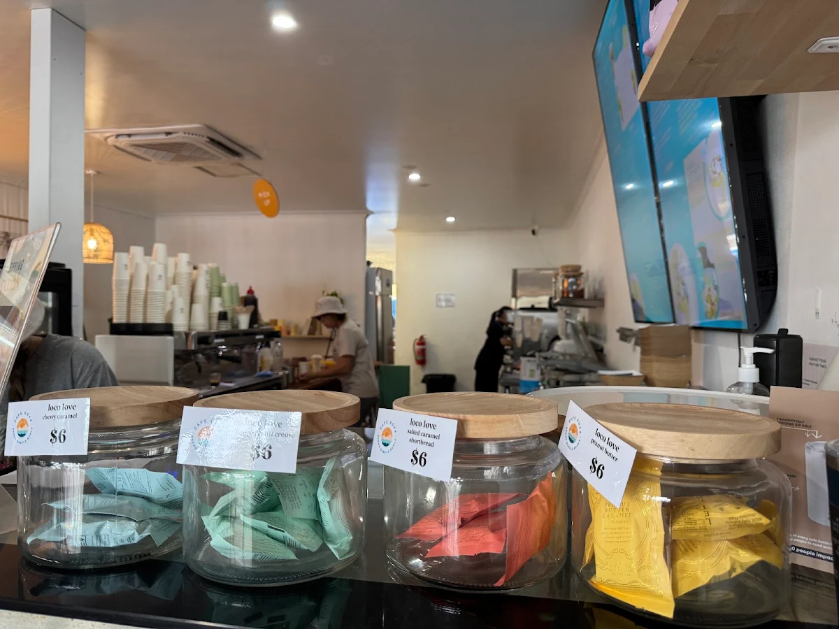Vibe, Café 6044