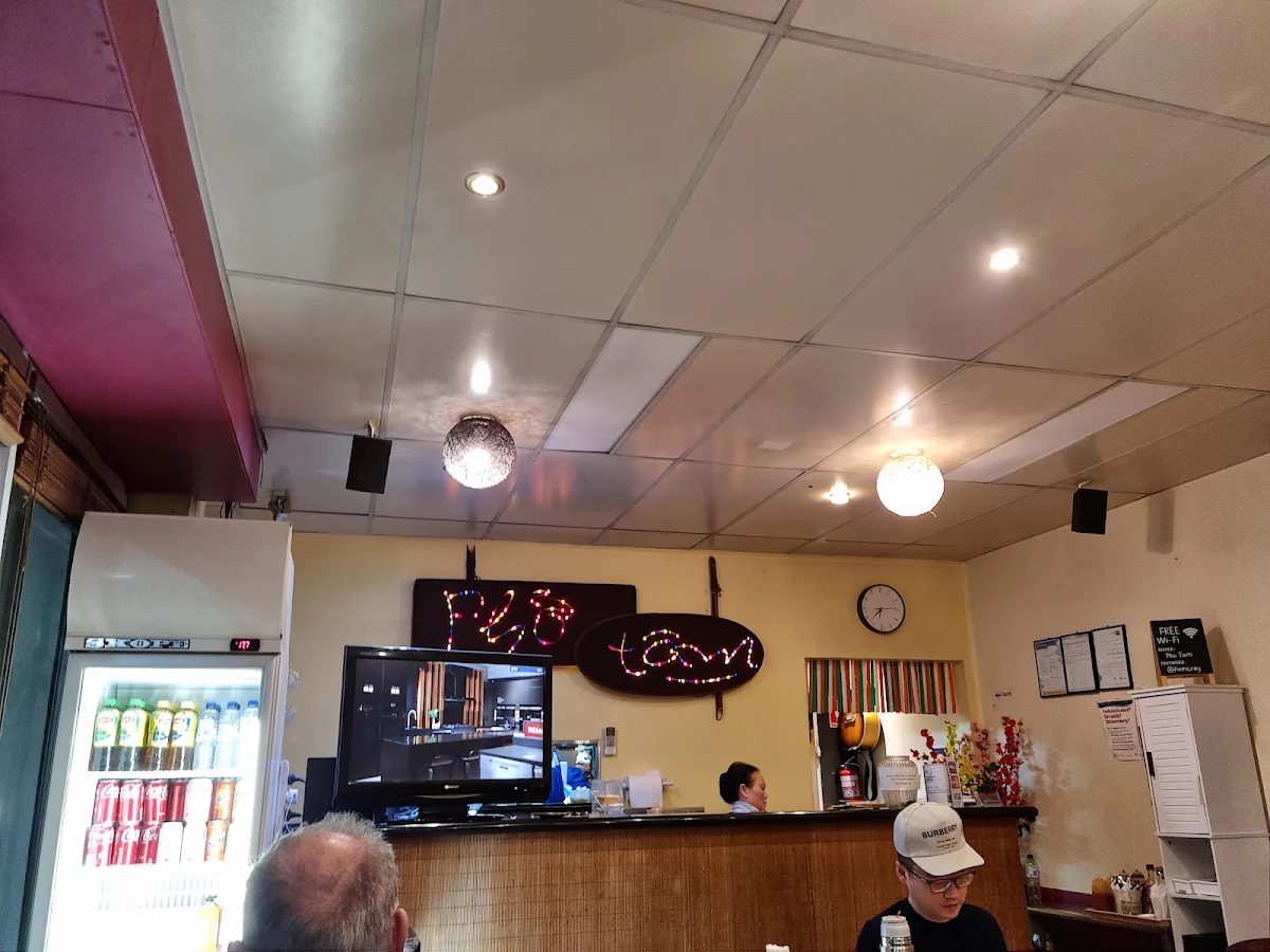 Vibe, Pho Tam Vietnamese Restaurant
