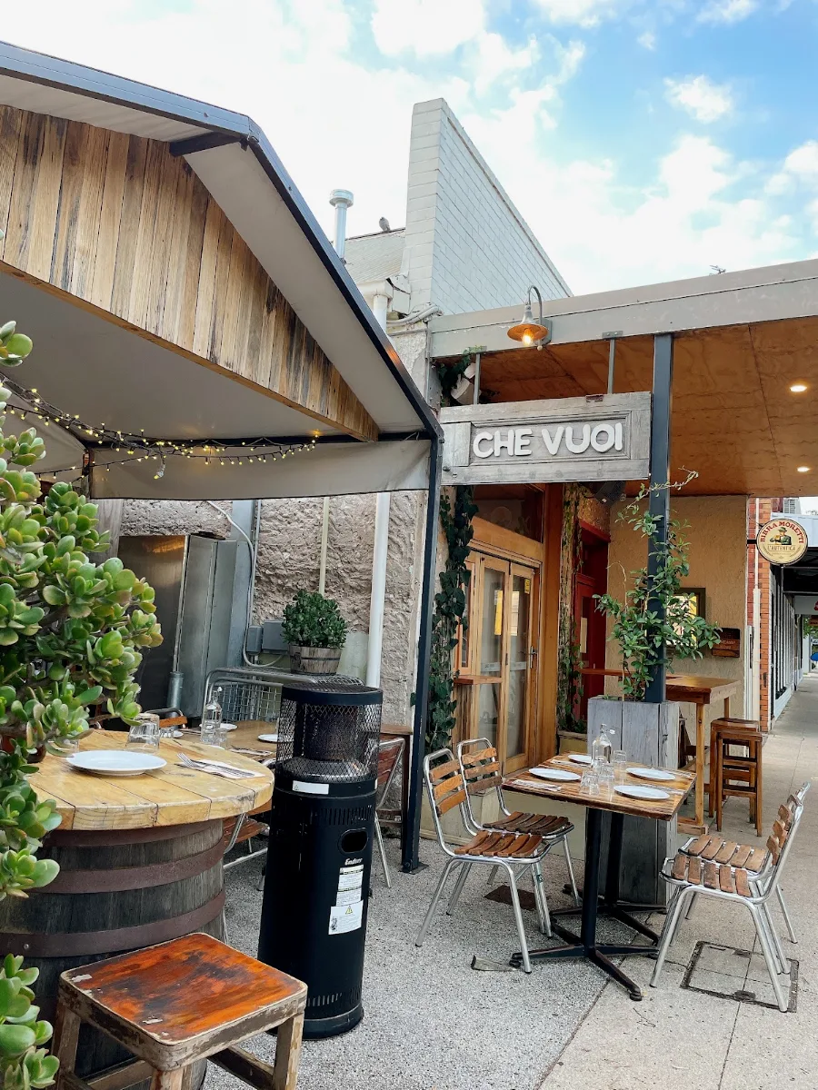Vibe, Che Vuoi Pizzeria Osteria