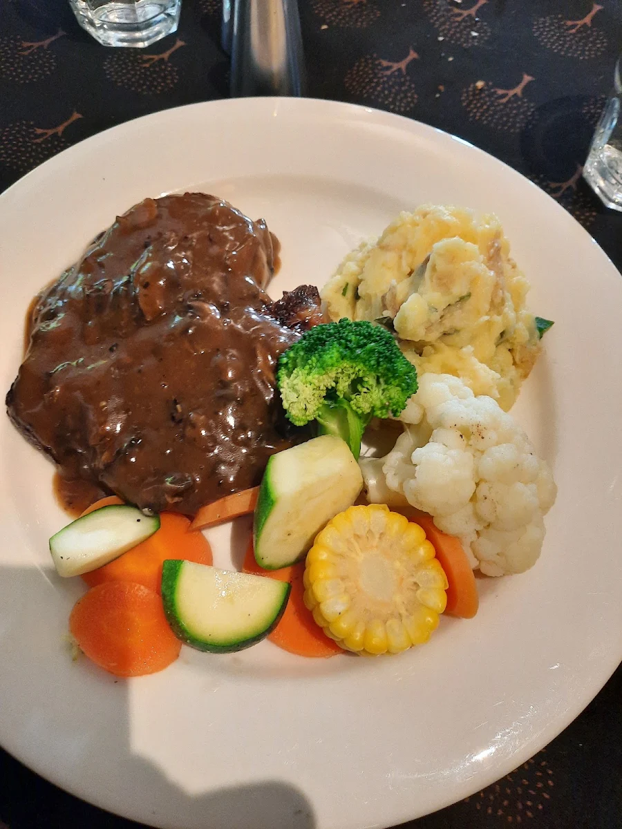 Food & drink photo 7