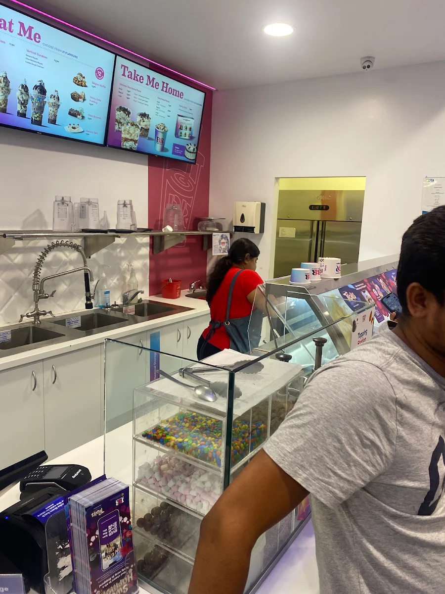Vibe, Baskin-Robbins Hamilton
