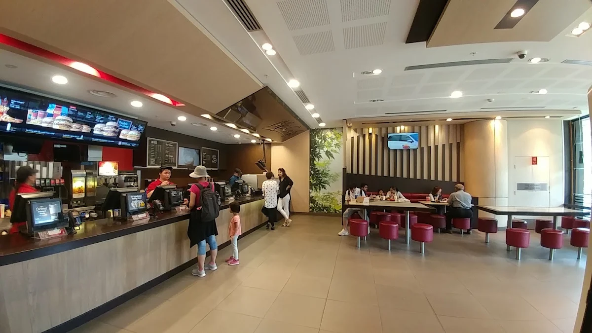 Vibe, McDonald's Darling Quarter