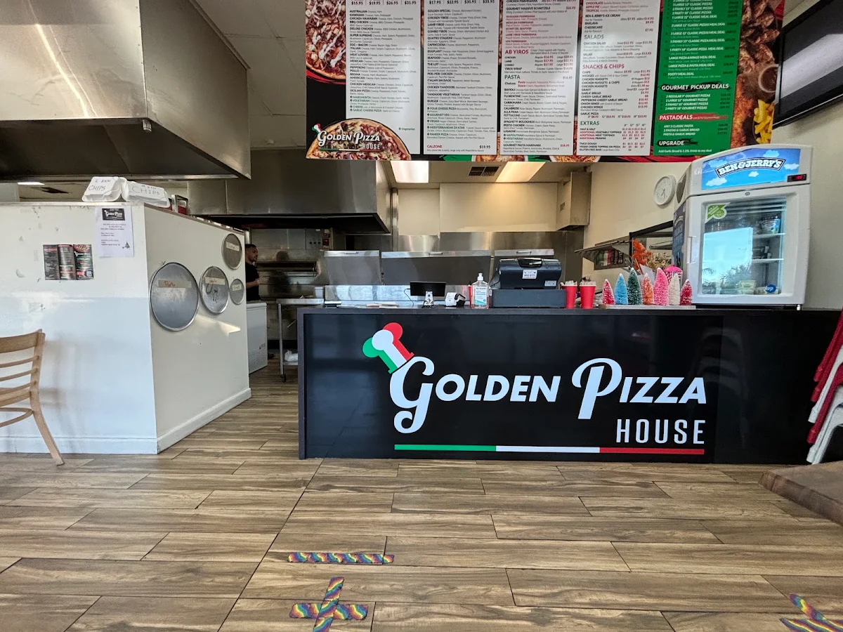 Menu, Golden Pizza House