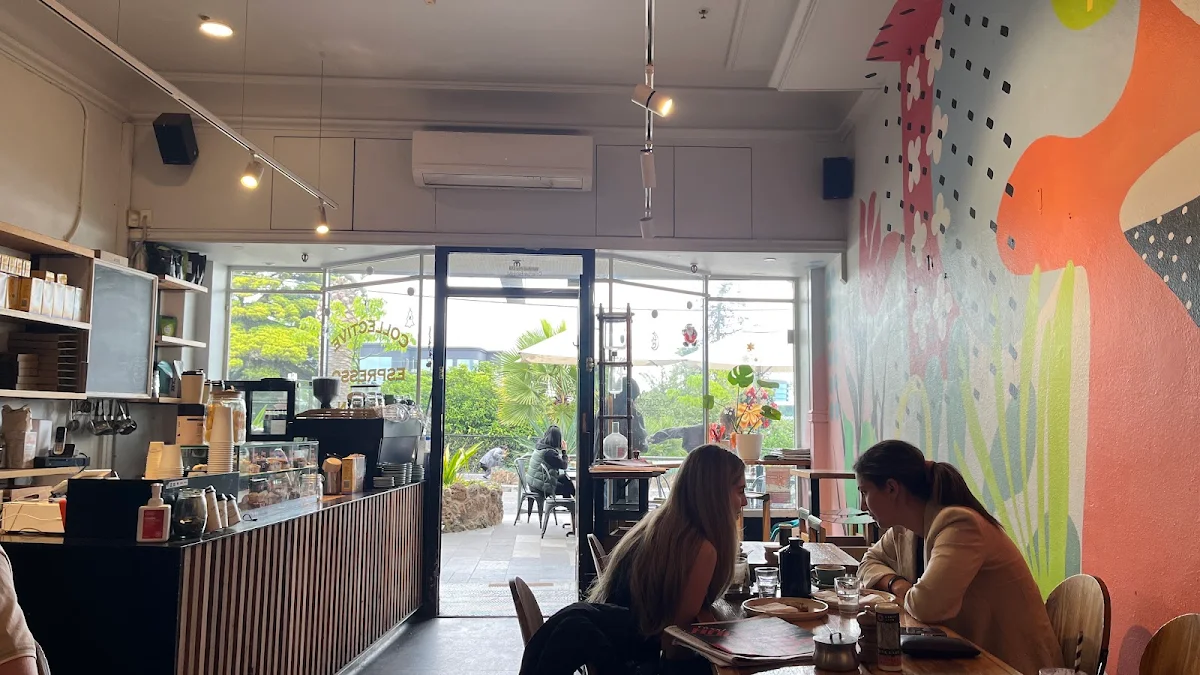 Vibe, Collective Espresso