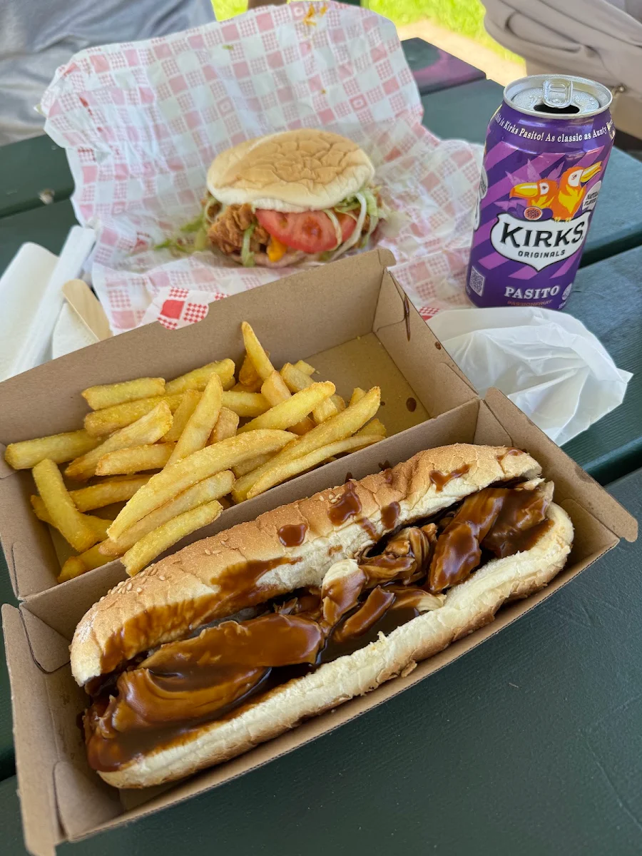 Food & drink, Metro Chicken Coffee & Takeaway