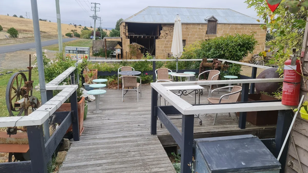 Vibe, Hamilton Inn Cafe and Accommodation