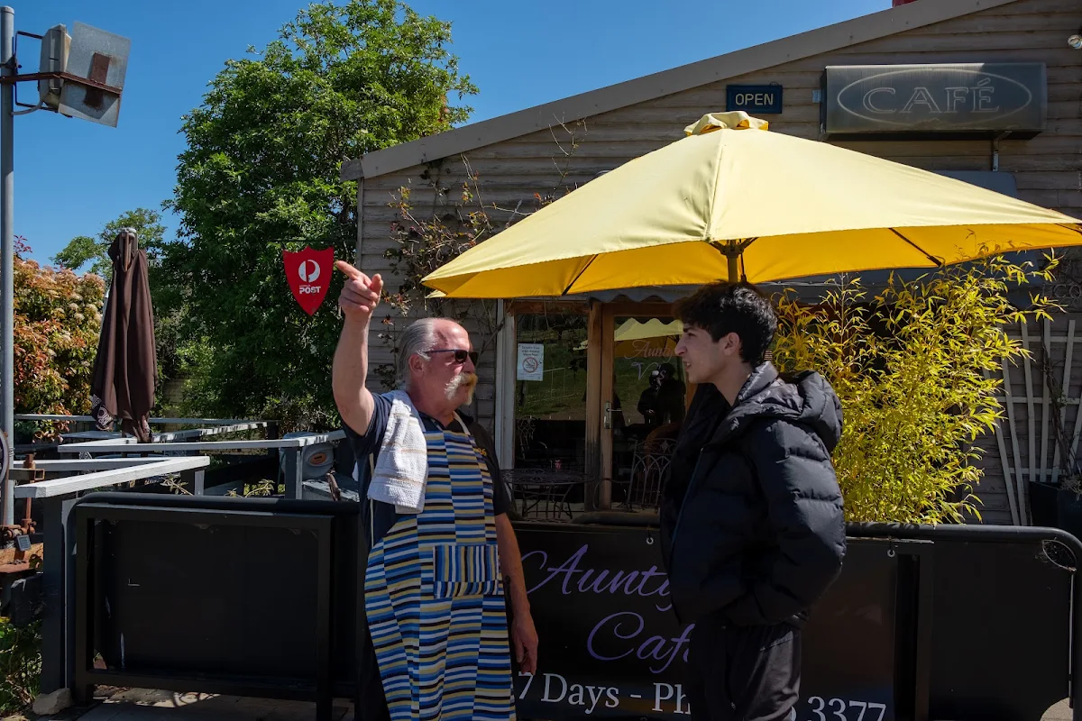 Vibe, Hamilton Inn Cafe and Accommodation