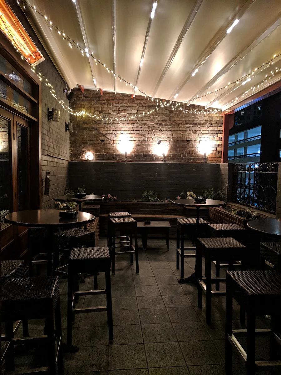 Vibe, The Belvedere Hotel