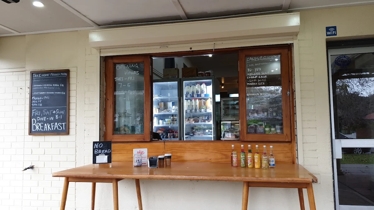 Vibe, Pemberton Pantry