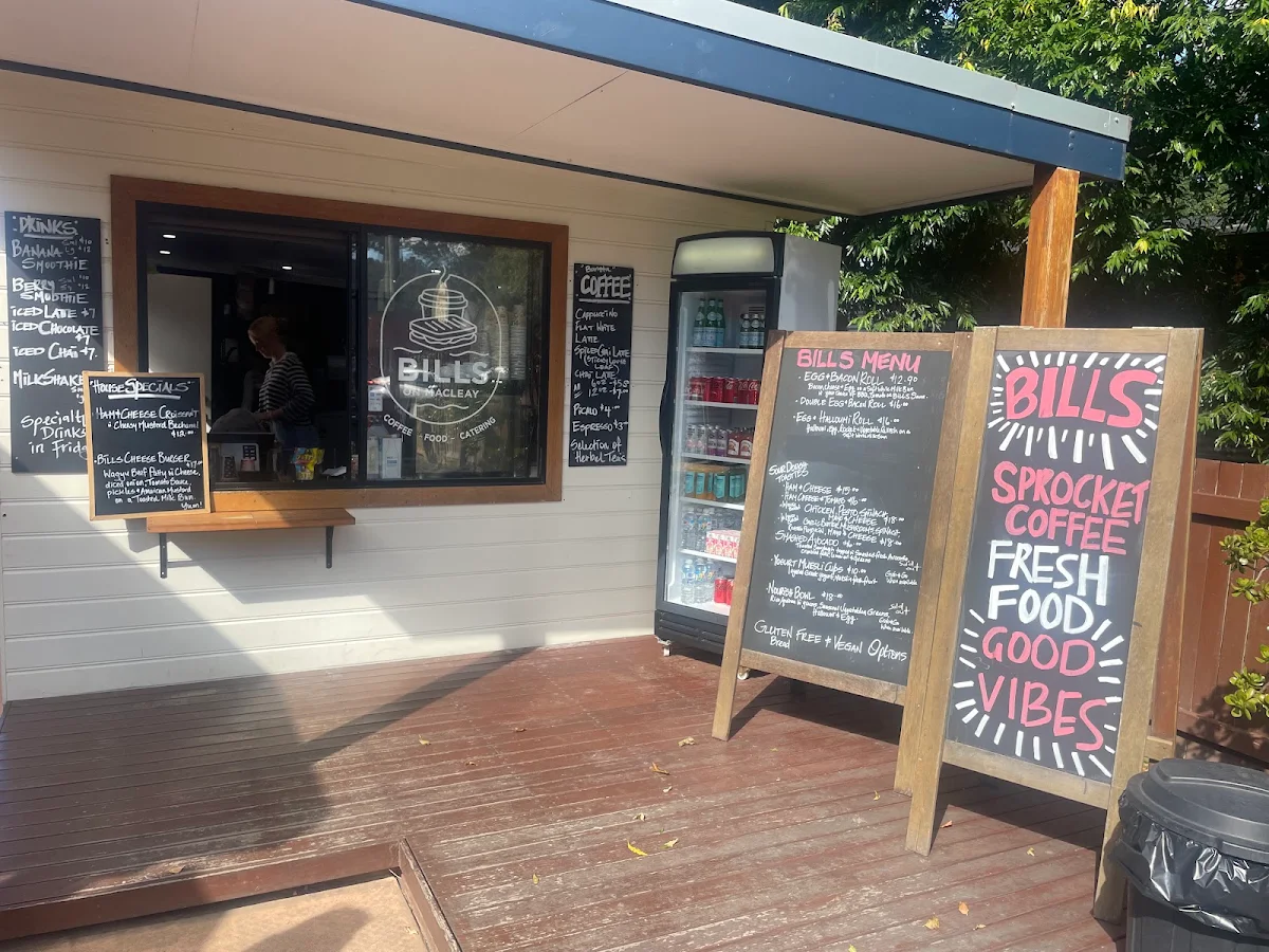 Menu, Bills on Macleay