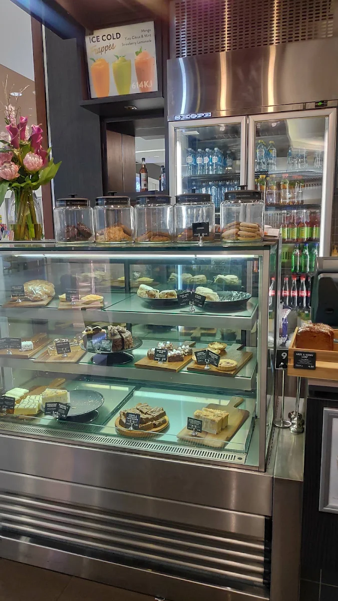Vibe, The Coffee Club Café - Majura