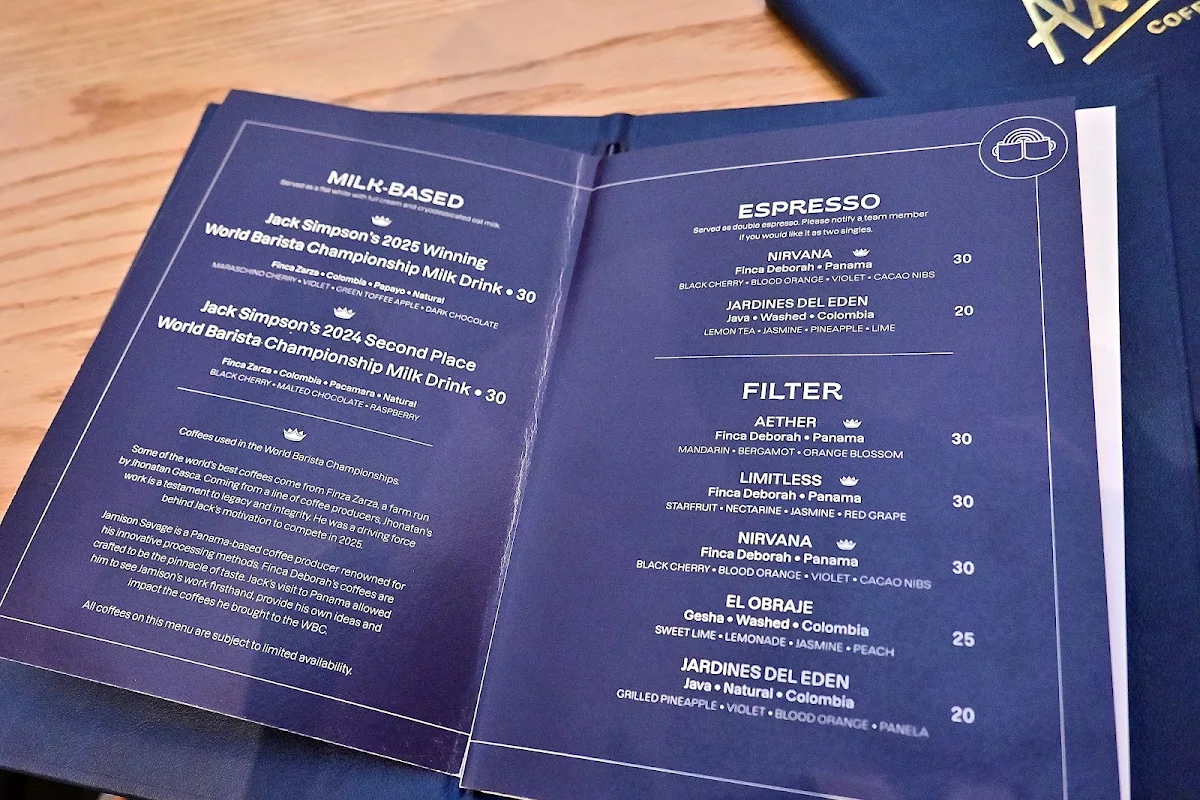 Menu, Axil