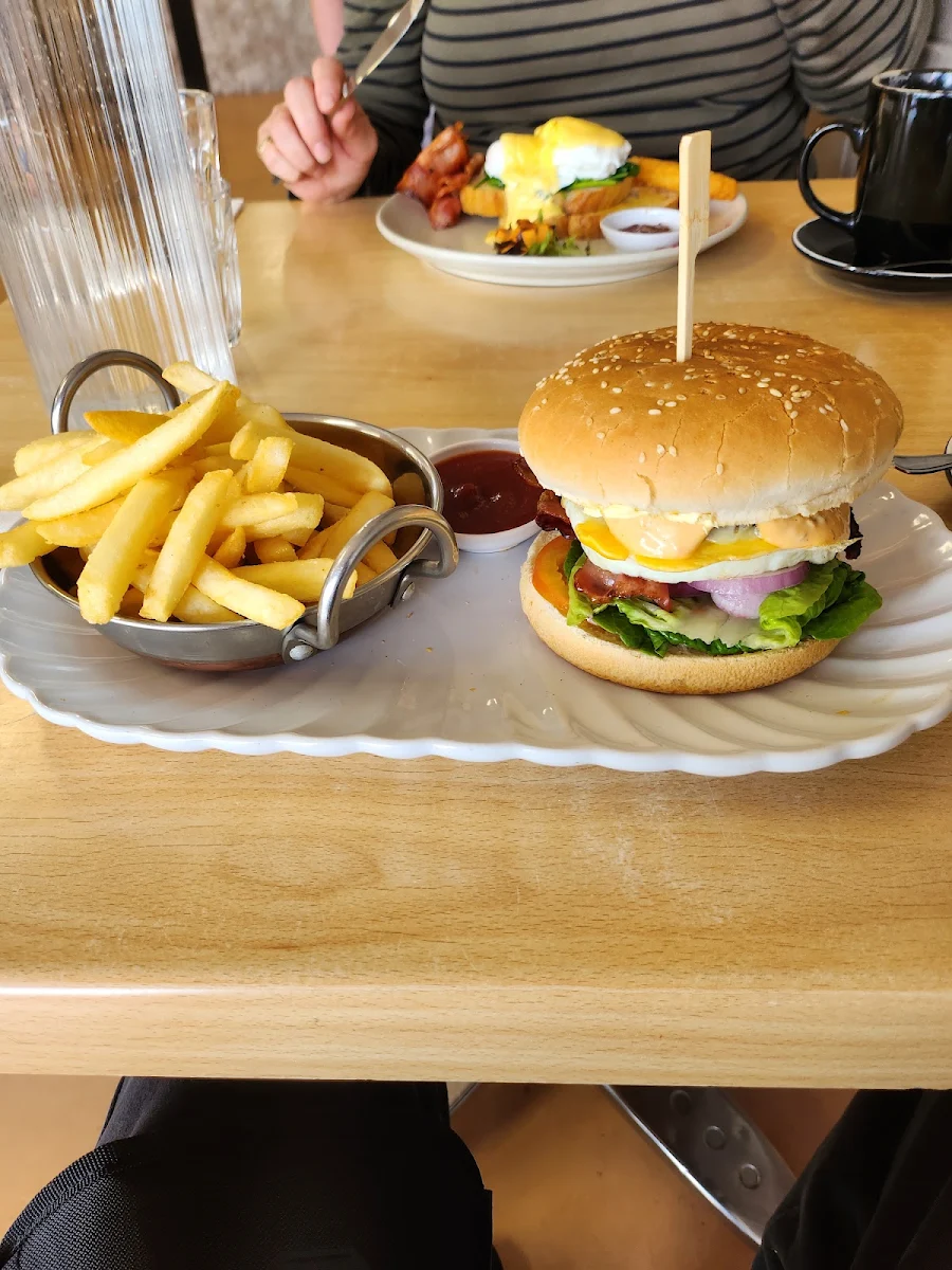 Food & drink photo 3