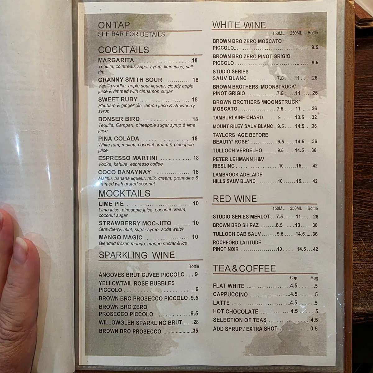 Menu, Macksville Hotel accomodation
