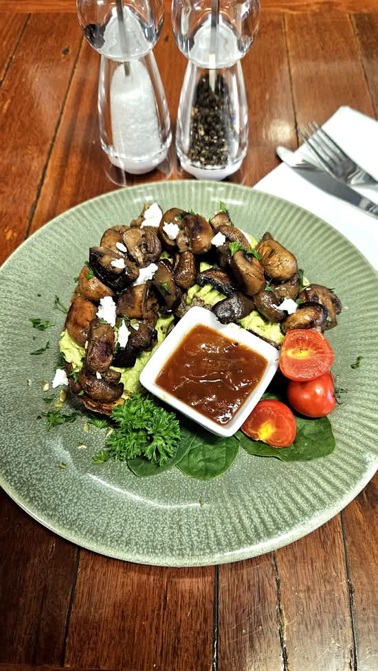 Mushroom Bruschetta (V)